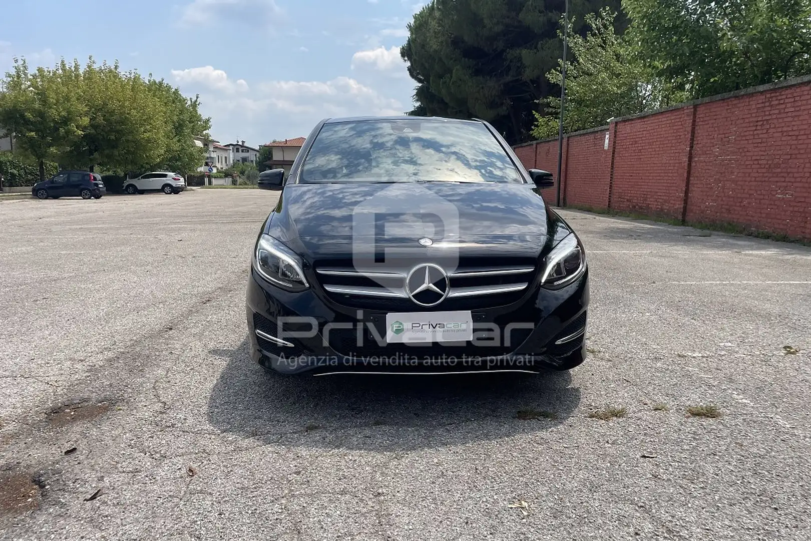 Mercedes-Benz B 180 B 180 d Executive Negro - 2