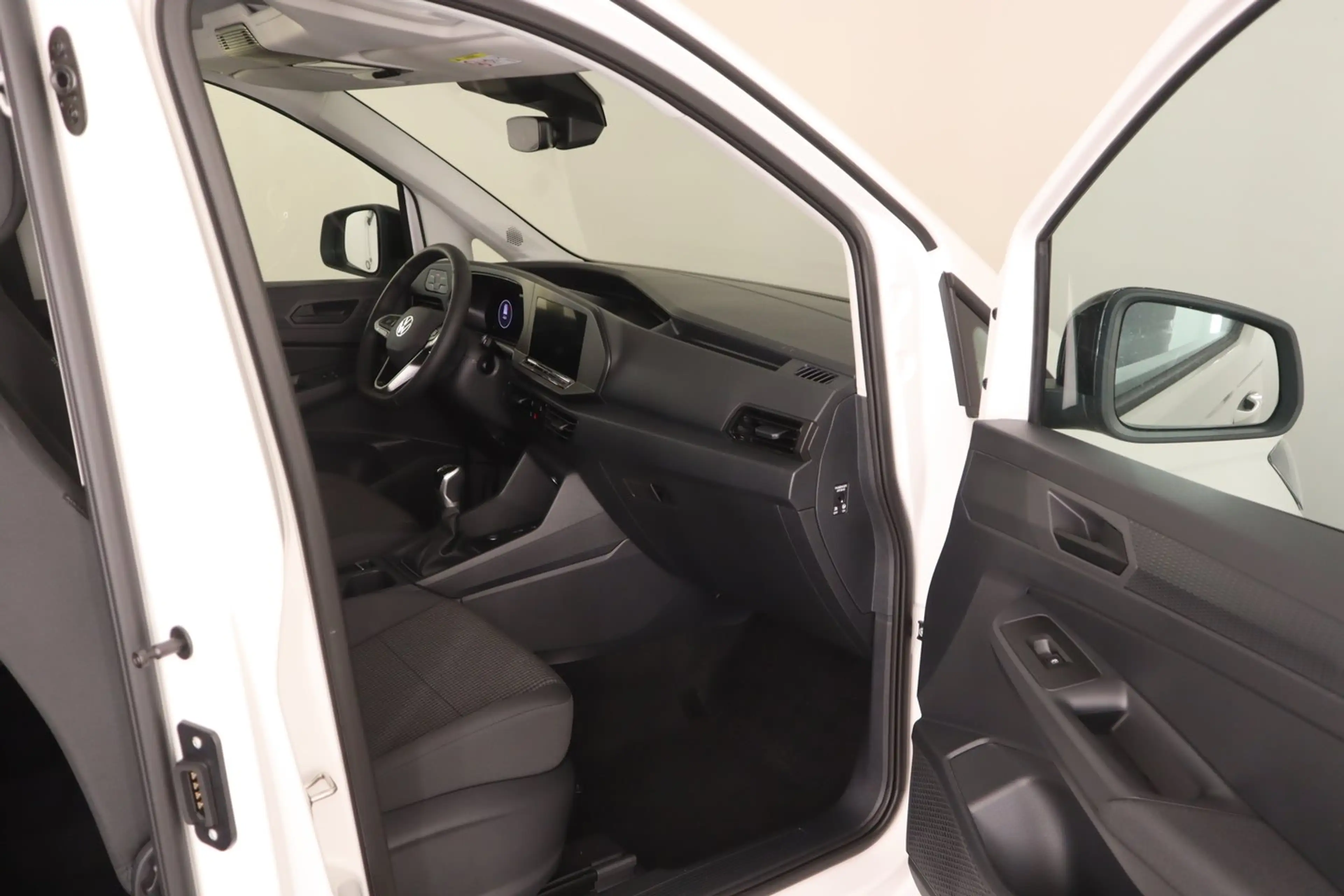 Volkswagen Caddy Family TSI — photo 12