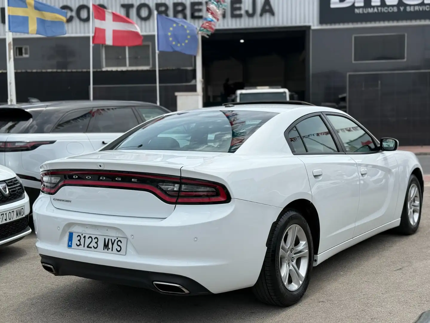 Dodge Charger Deportivo 292cv Automático de 5 Puertas Blanco - 2