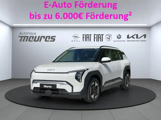 Kia EV3 81,4 kWh Air Wärmepumpe Navi Klimaautom Rückfahrka