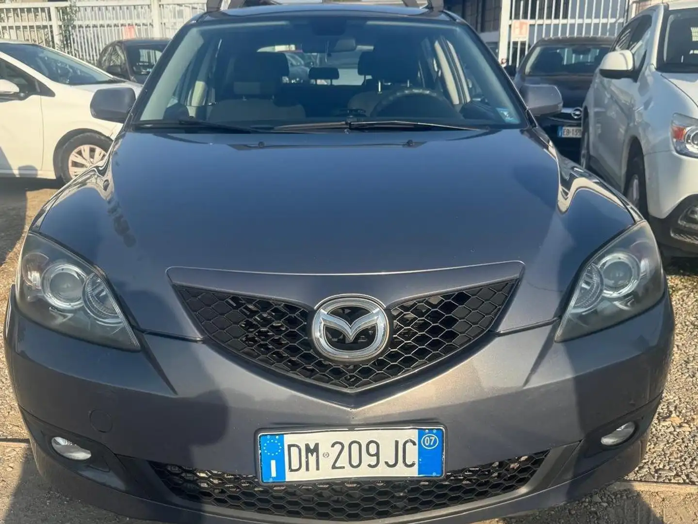 Mazda 3 3 I 2006 1.6 Active 109cv Grijs - 1