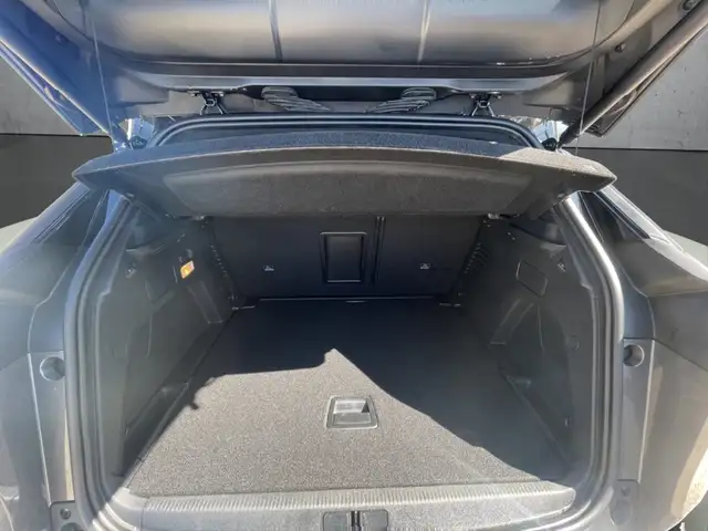 Peugeot 3008 view 7