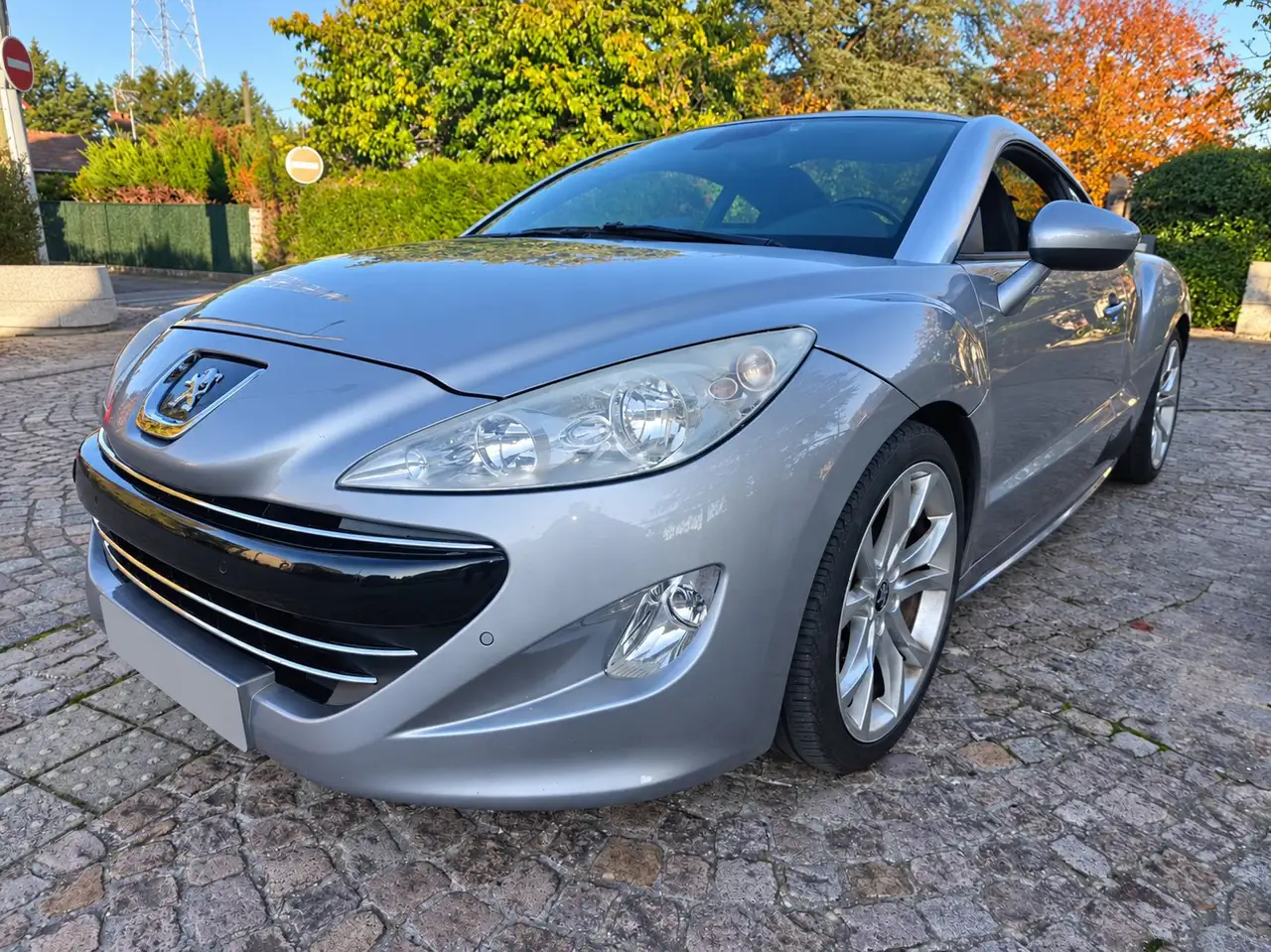 Peugeot RCZ