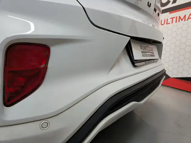 Ford Puma view 8