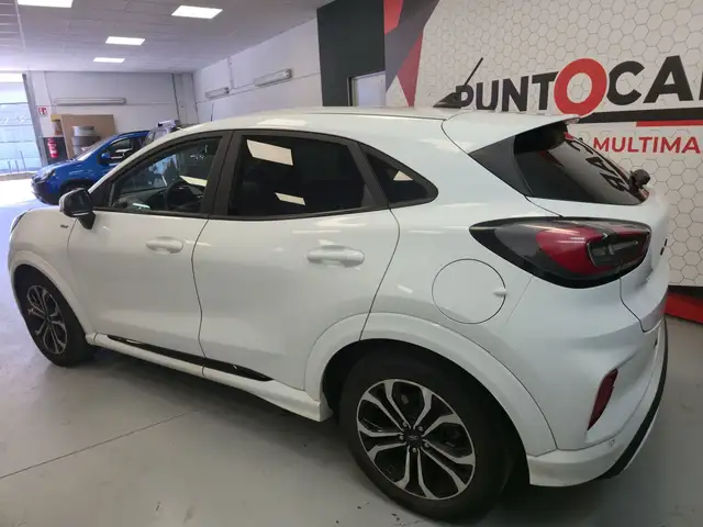 Ford Puma view 5
