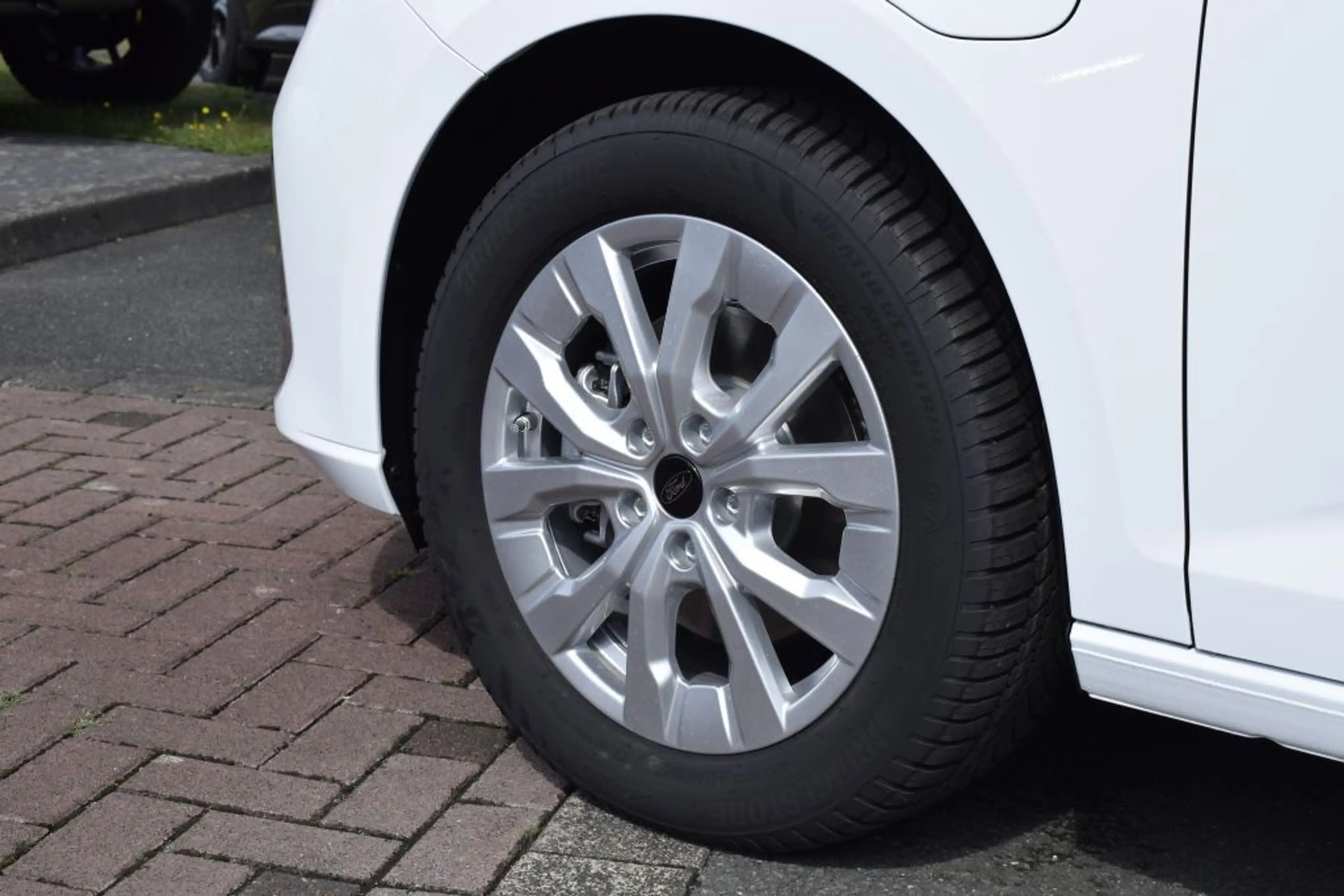 Ford Grand Tourneo Connect 1.5 EcoBoost PHEV Aut. TIT — photo 15