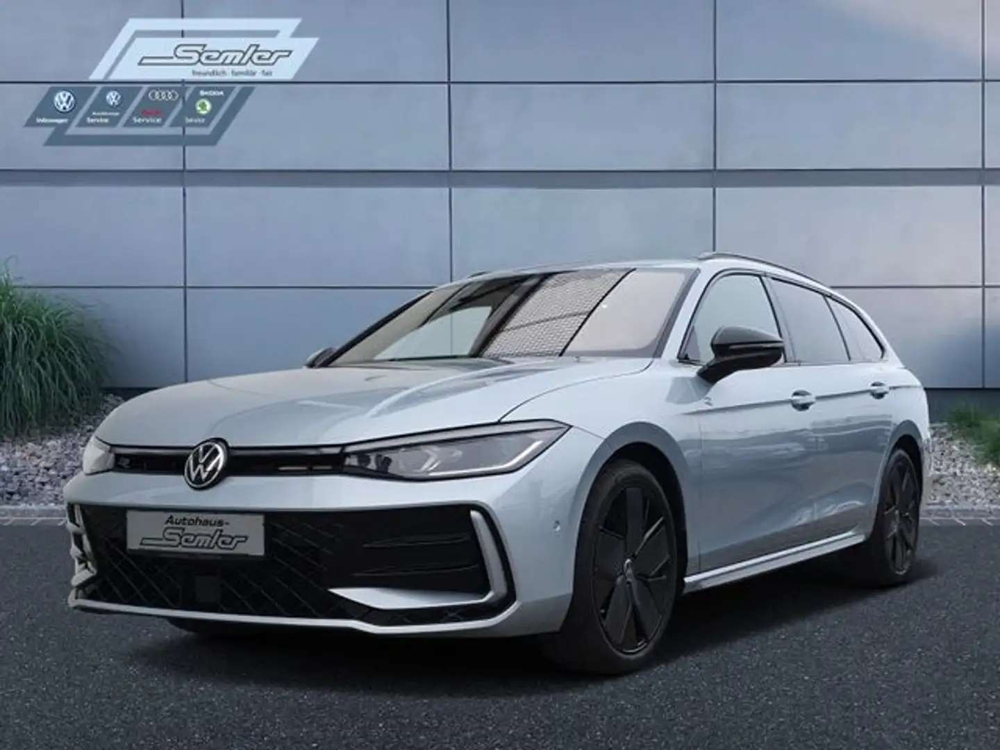 Volkswagen Passat 2.0l TDI R-line DSG AHK PANO NAVI Silber - 1