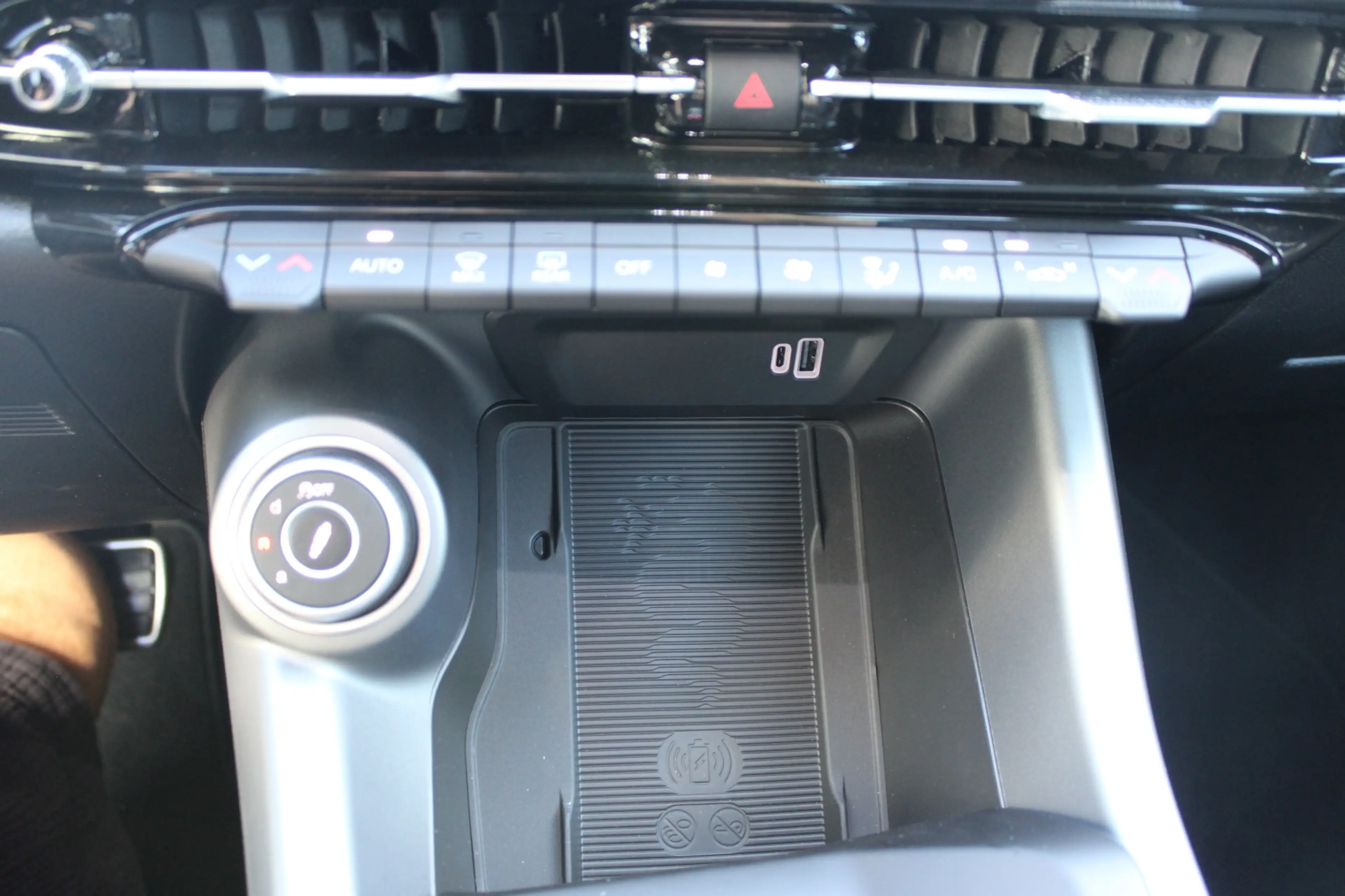 Alfa Romeo Tonale Tonale Ibrida TI 1.5 175PS FWD — photo 10