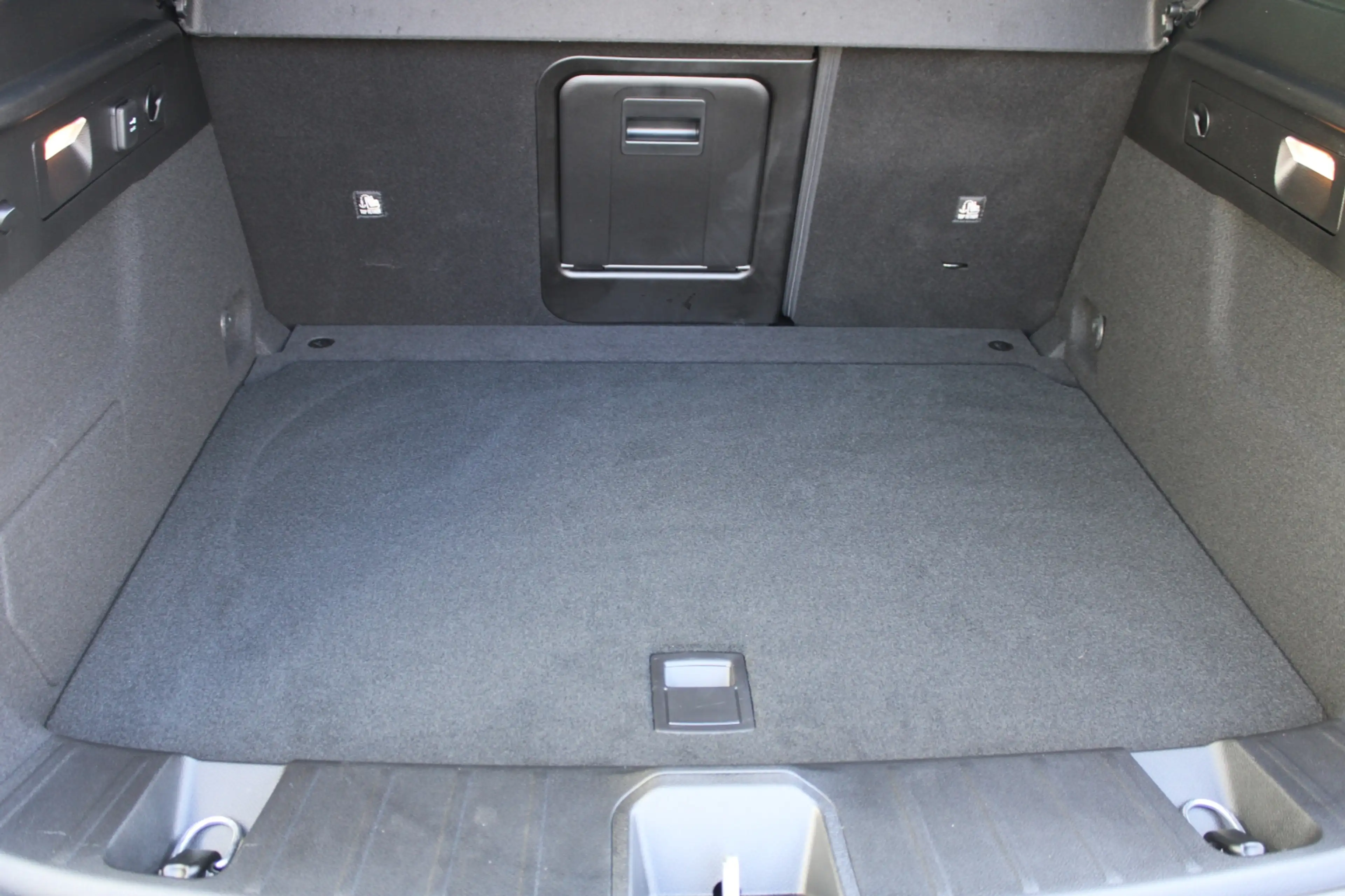 Alfa Romeo Tonale Tonale Ibrida TI 1.5 175PS FWD — photo 13