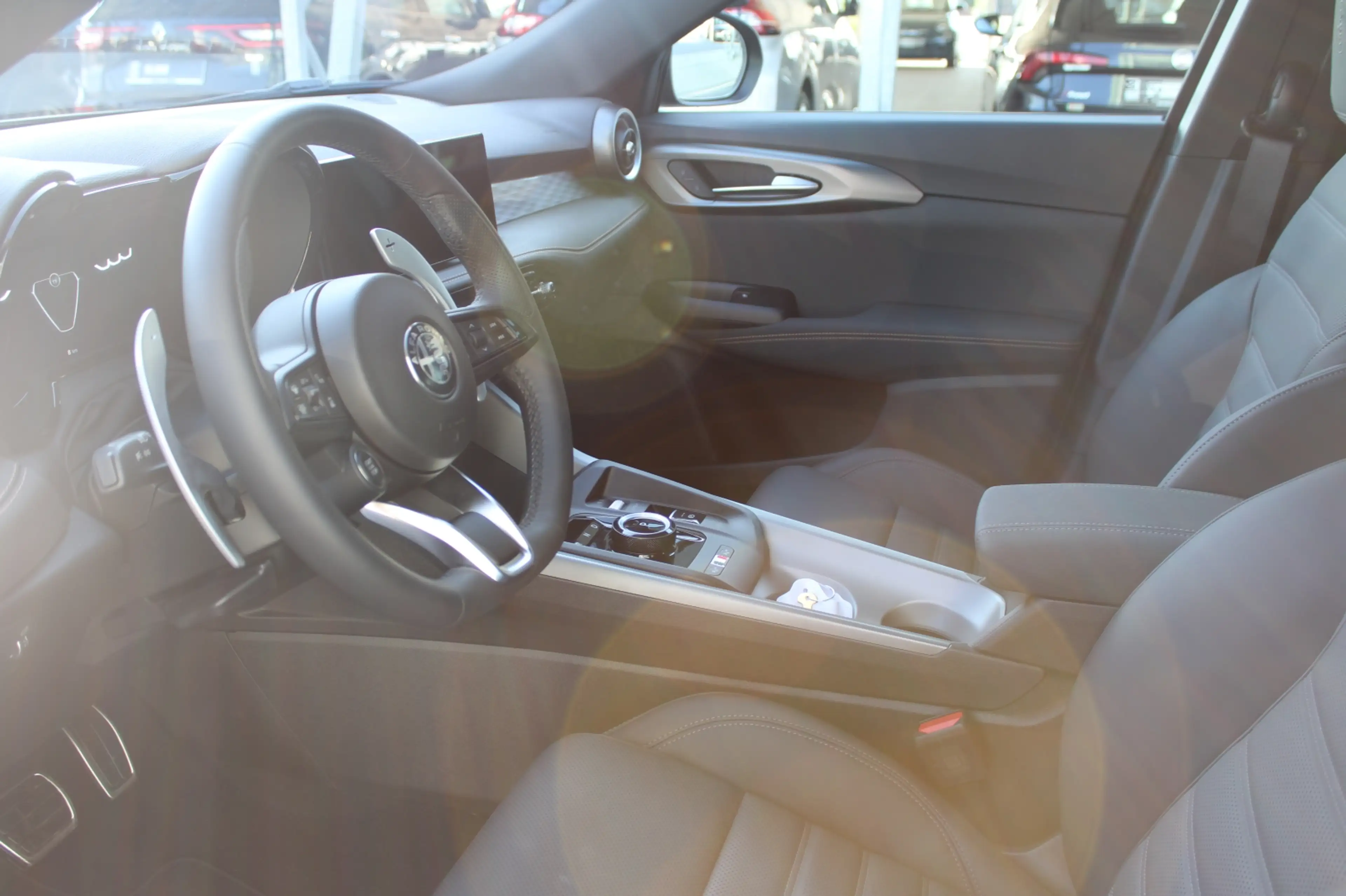 Alfa Romeo Tonale Tonale Ibrida TI 1.5 175PS FWD — photo 5