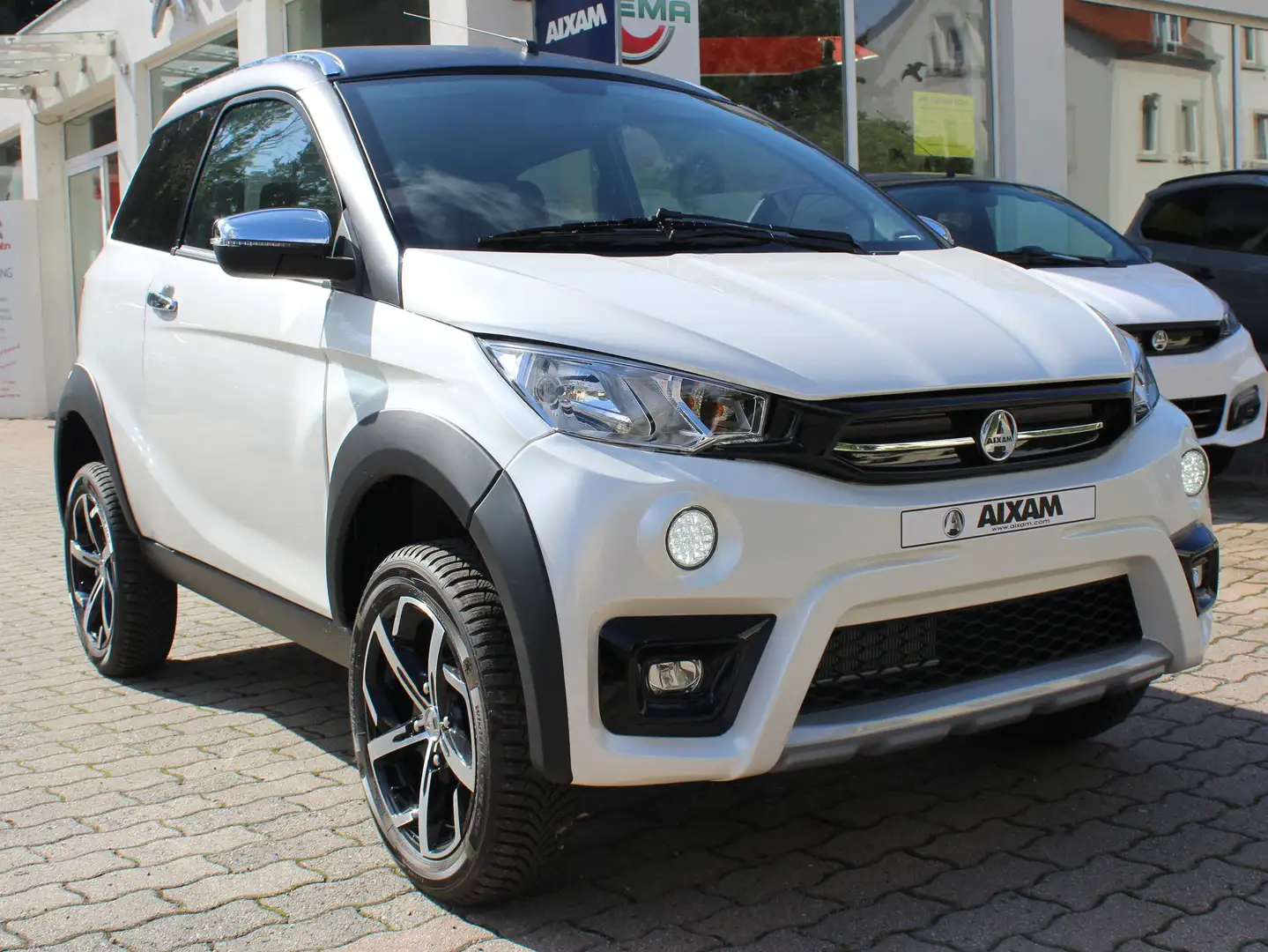 Aixam Crossover PREMIUM, Rückfahrkam, WR, wenig KM Wit - 1