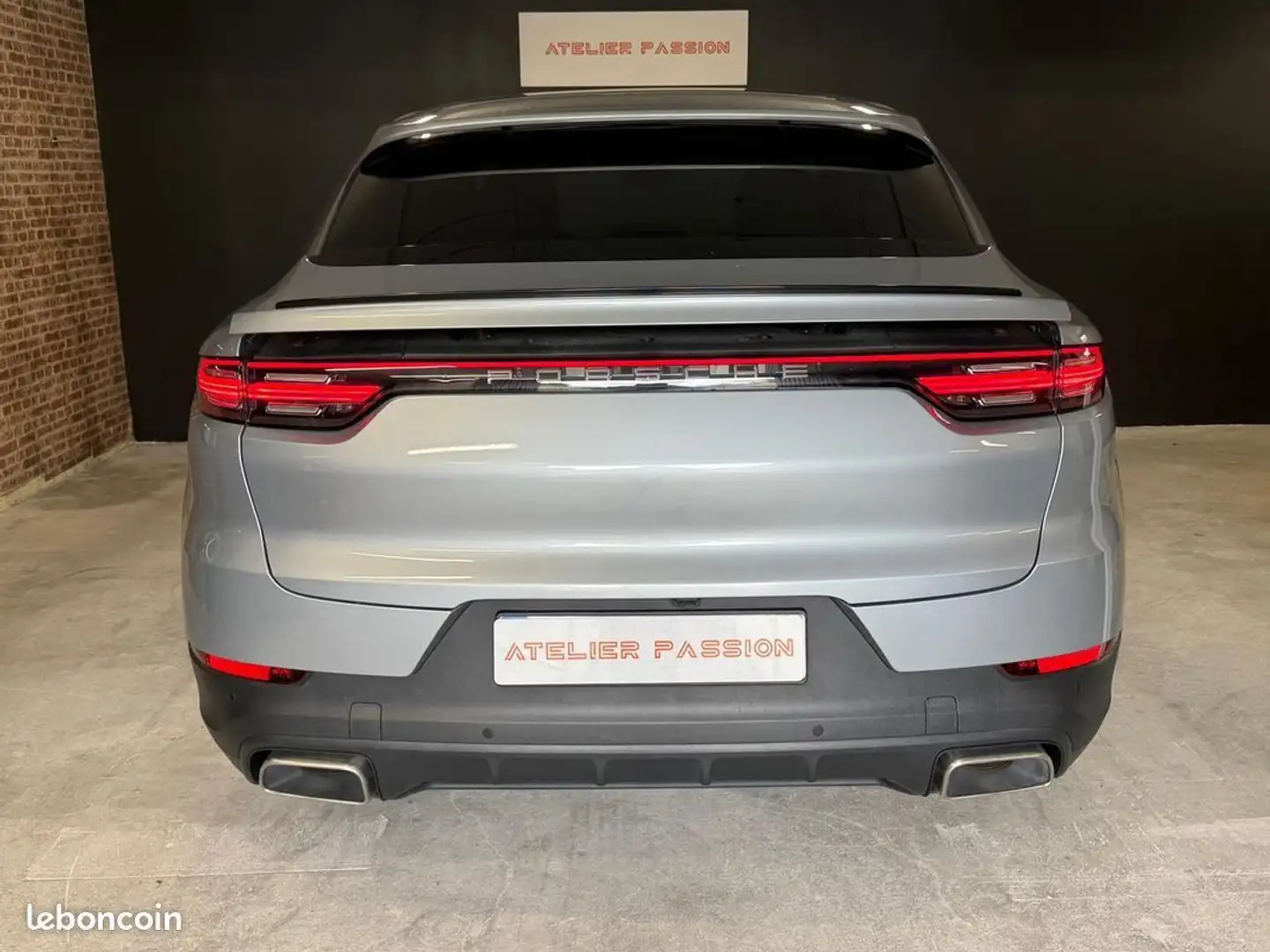 Porsche Cayenne III Coupé 3.0 V6 E-Hybrid Gris - 2