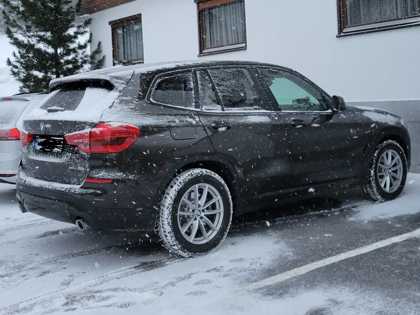 BMW X3 X3 xDrive20i Aut. mit Dachreling/Panorama/Head-up Коричневий - 1