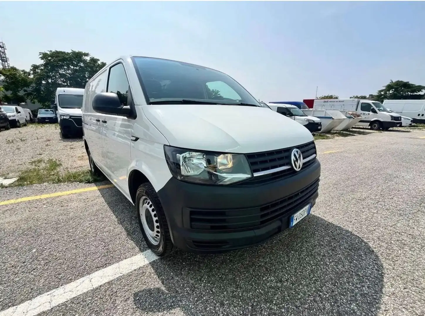 Volkswagen T6 Transporter T6 2.0 TDI 102cv - FW050PV Bianco - 2