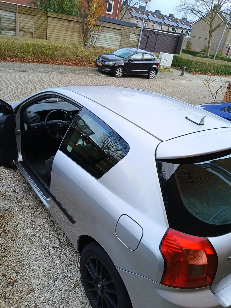 Toyota Corolla 1.6 VVT-i Linea Sol Zilver - 2