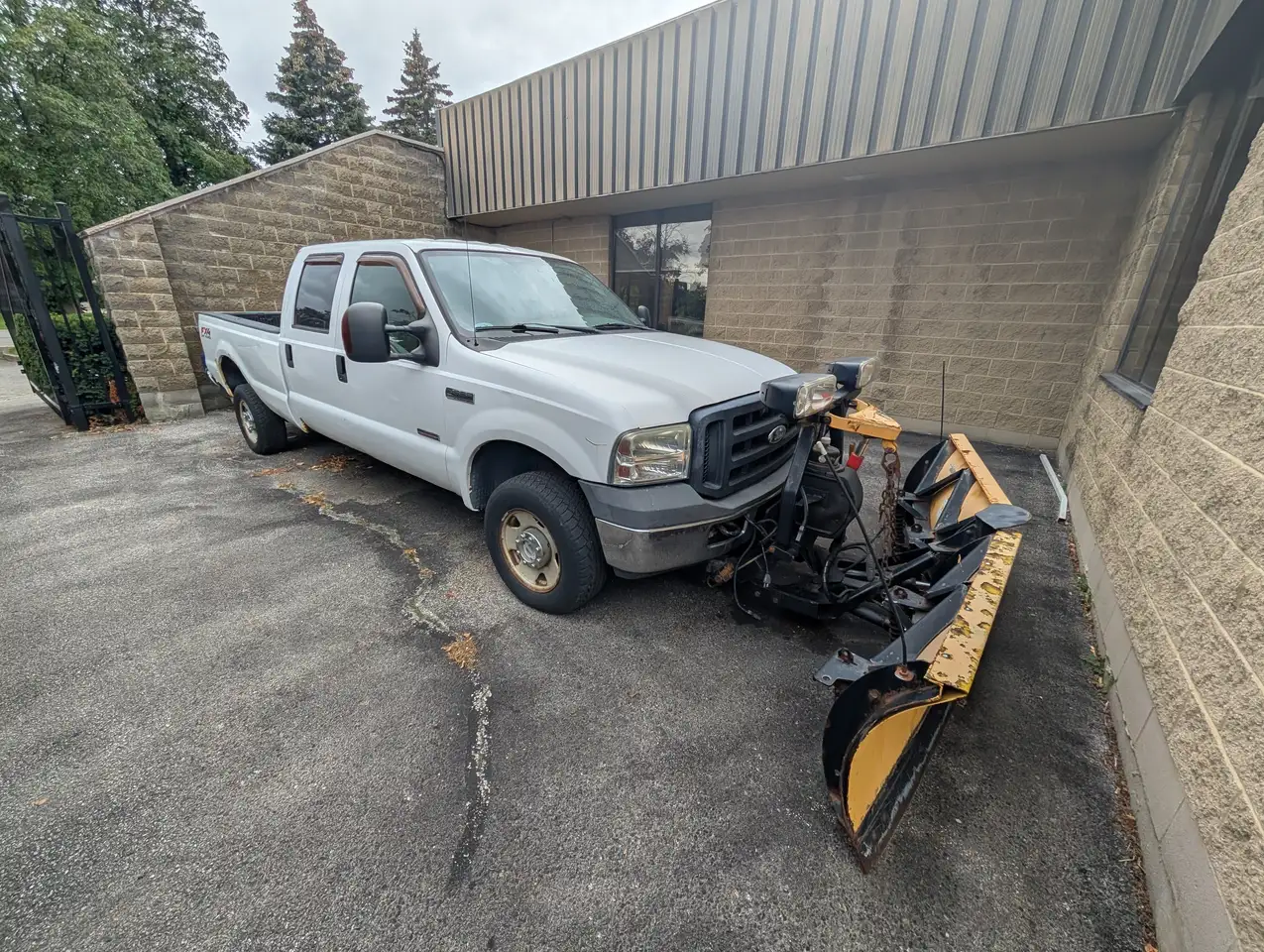 Ford F 350 снимка Ford F 350