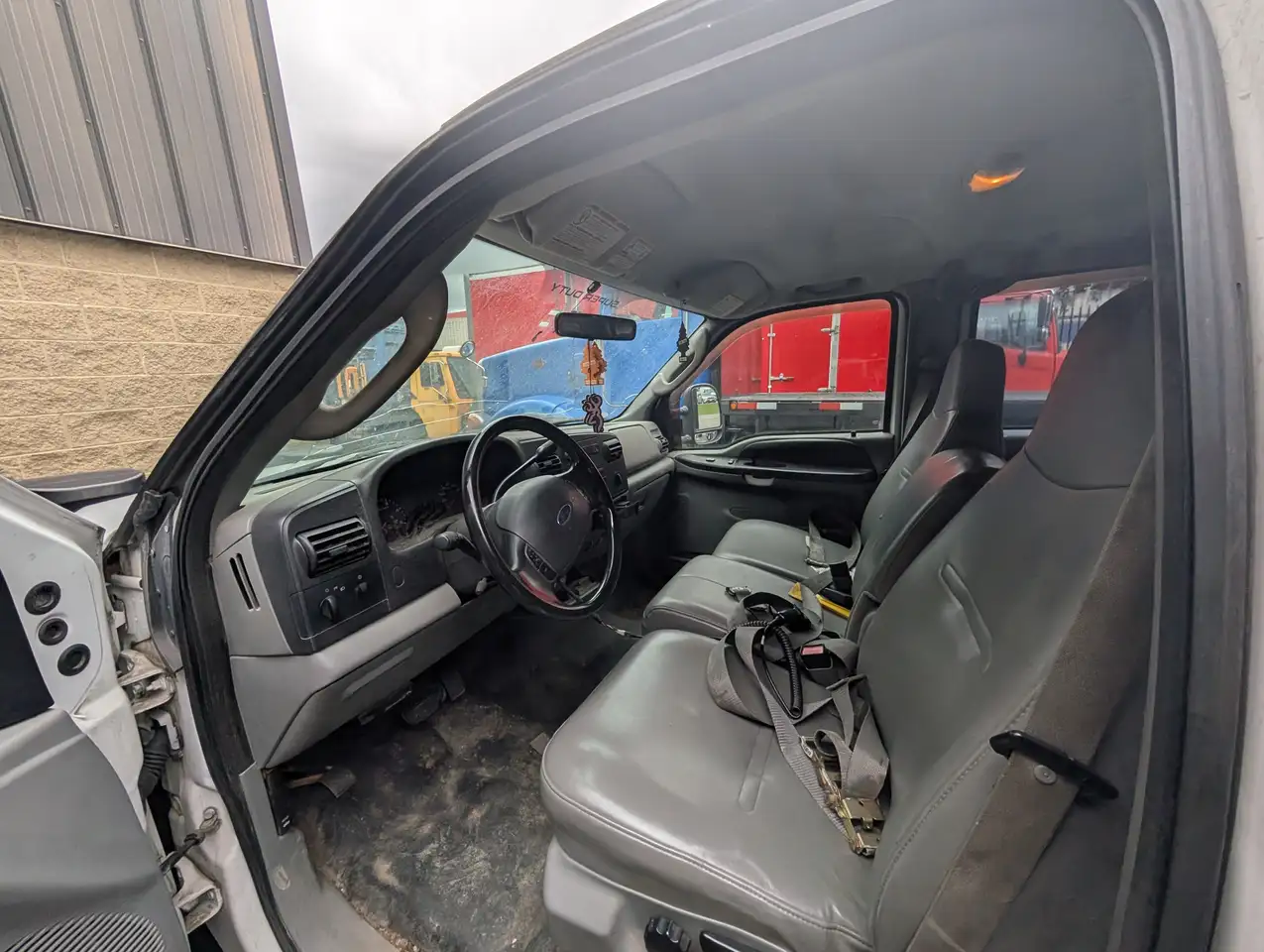 Ford F 350 снимка Ford F 350