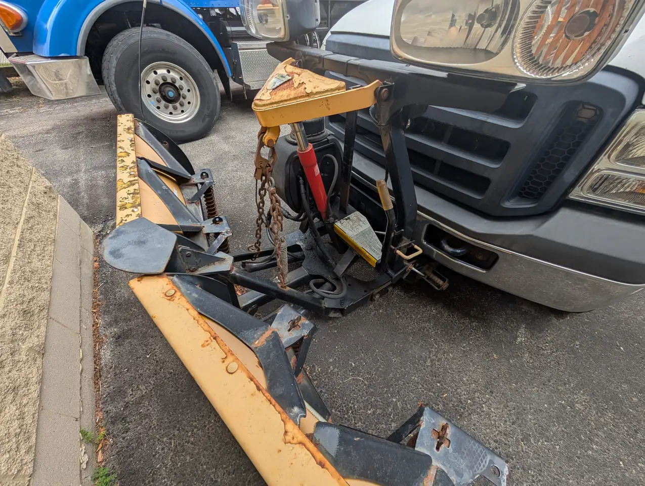 Ford F 350 снимка Ford F 350