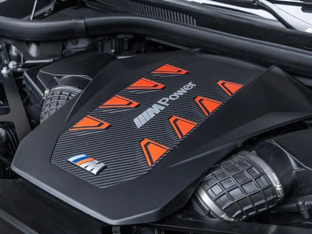 BMW X5 M снимка BMW X5 M