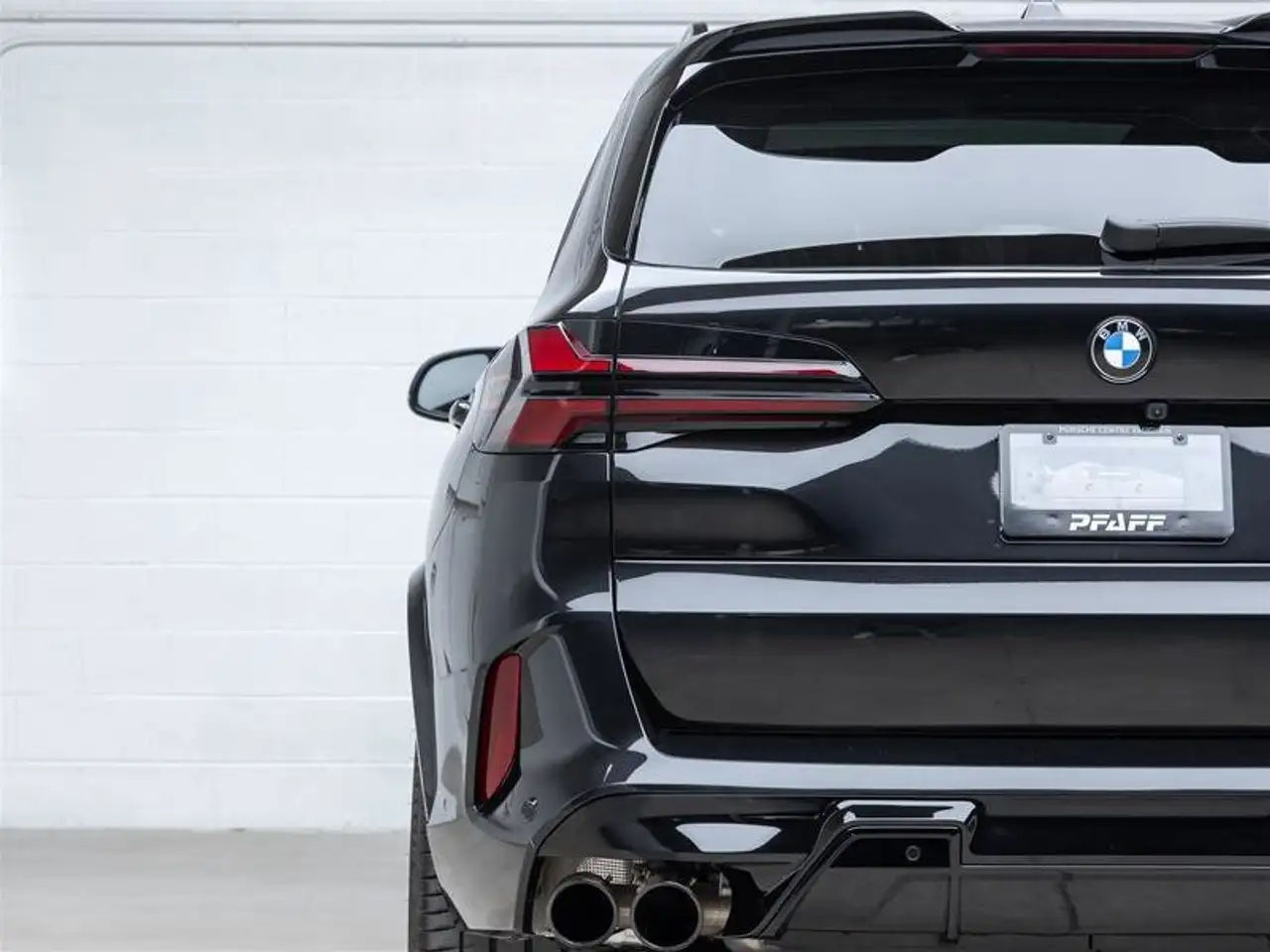 BMW X5 M снимка BMW X5 M