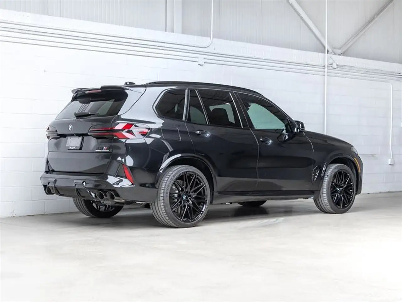BMW X5 M снимка BMW X5 M