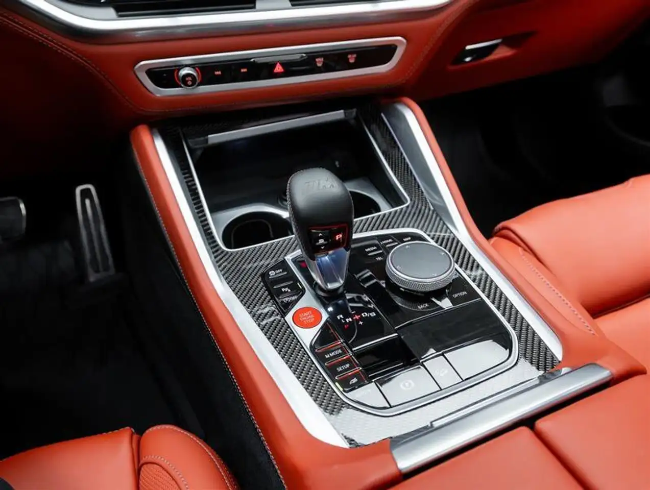 BMW X5 M снимка BMW X5 M