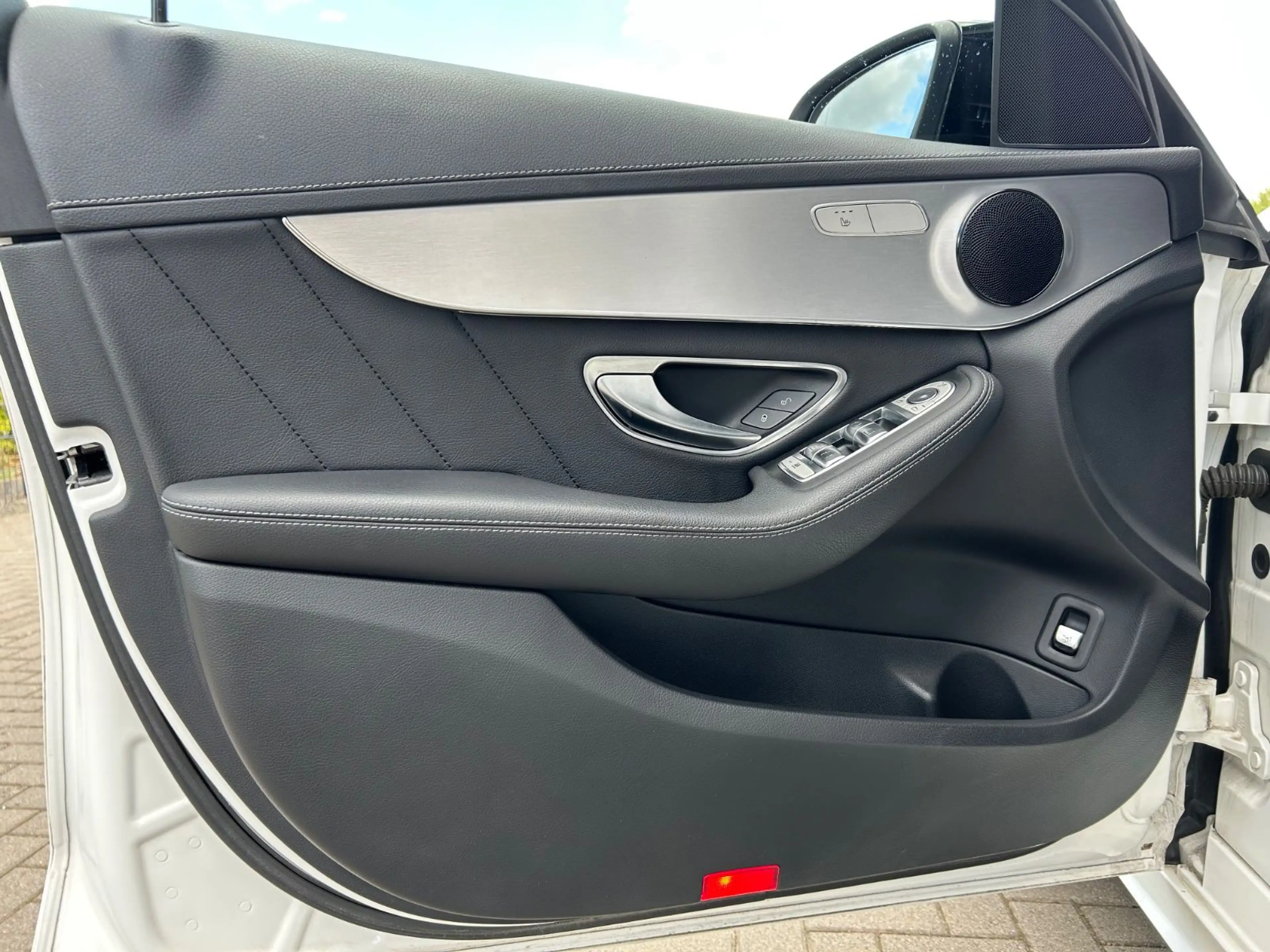 Mercedes-Benz C 250 T-Modell AMG|Pano|AHK|Carbon|Rückfahrkam — photo 9