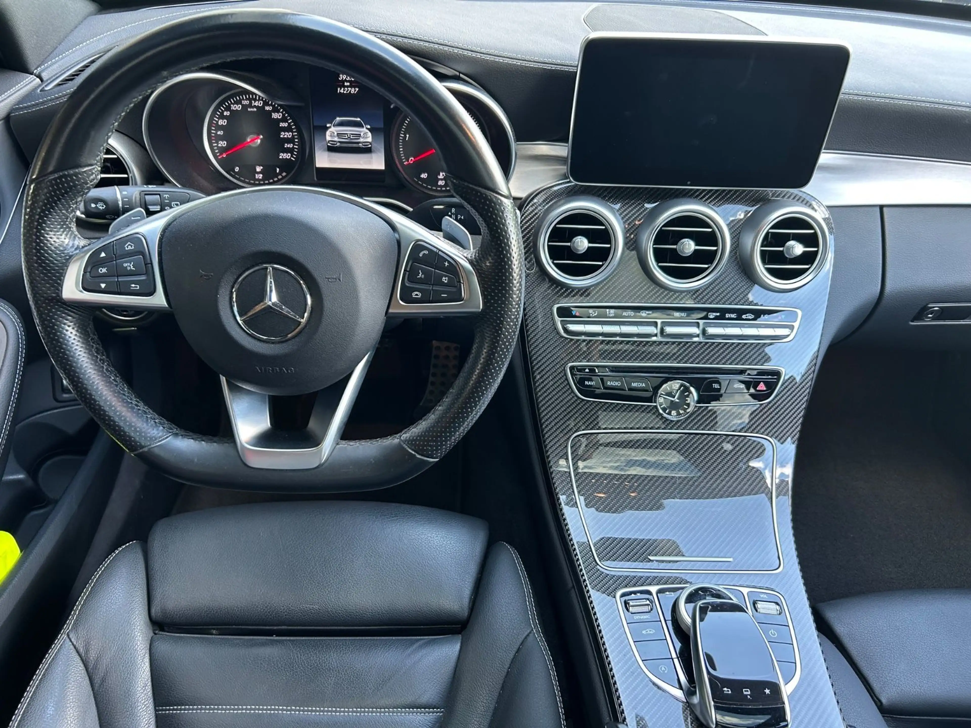 Mercedes-Benz C 250 T-Modell AMG|Pano|AHK|Carbon|Rückfahrkam — photo 14