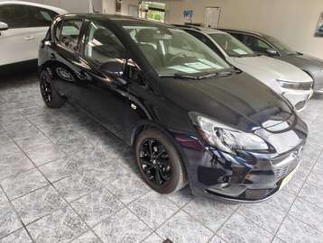 Corsa 1.4i Cosmo AUTOMAAT
