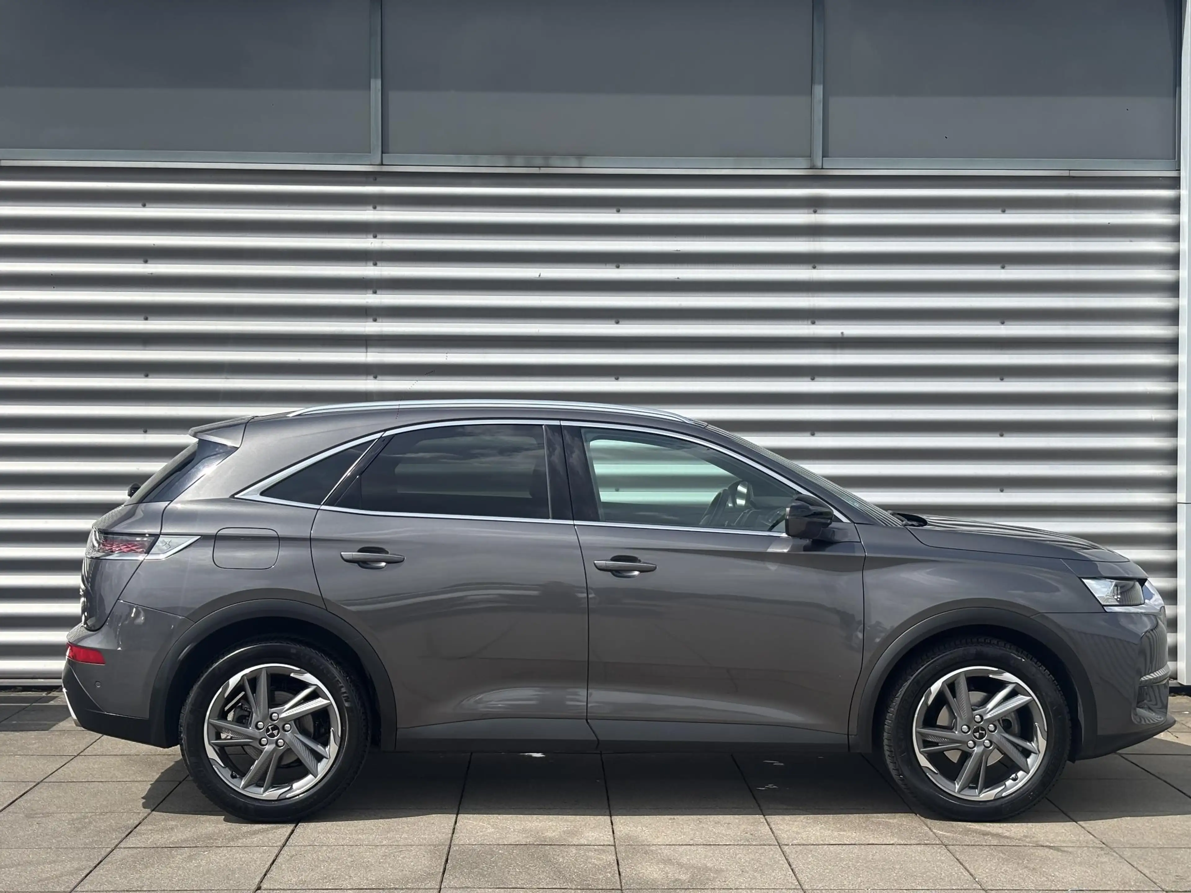 DS Automobiles DS 7 Crossback 1.6 PureTech So Chic — photo 4