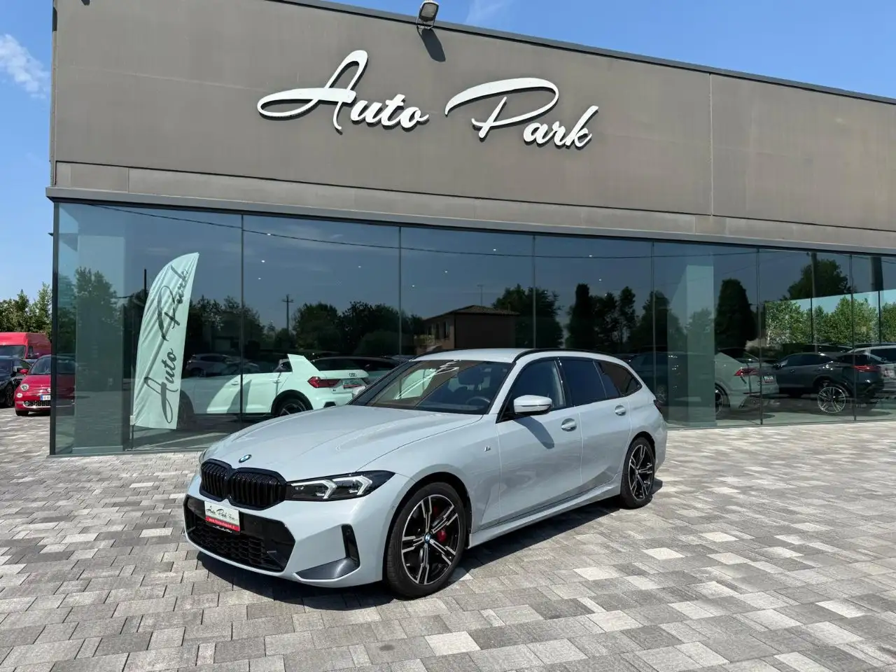 BMW 320