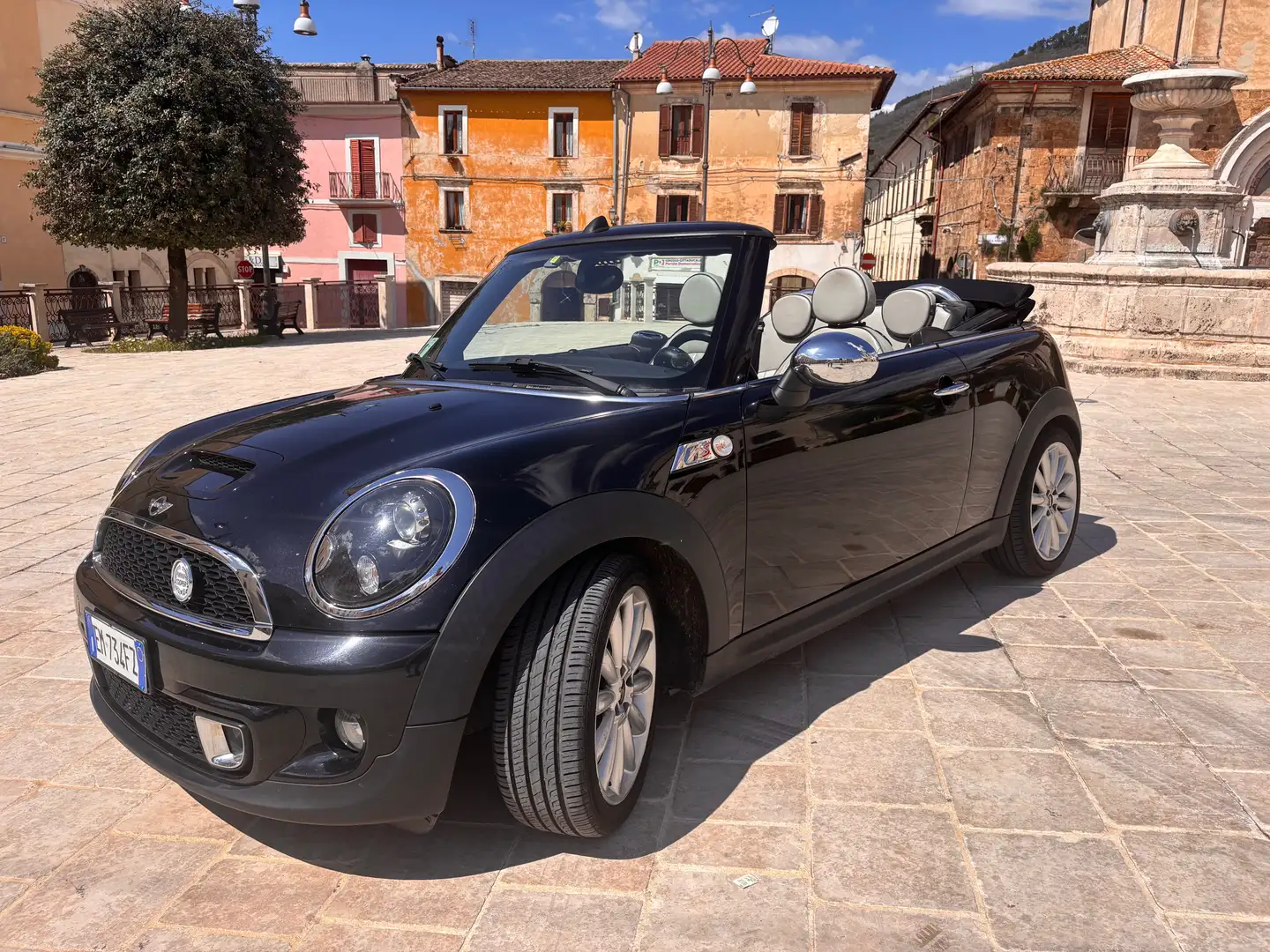 MINI Cooper SD Cabrio cooper SD Negro - 1