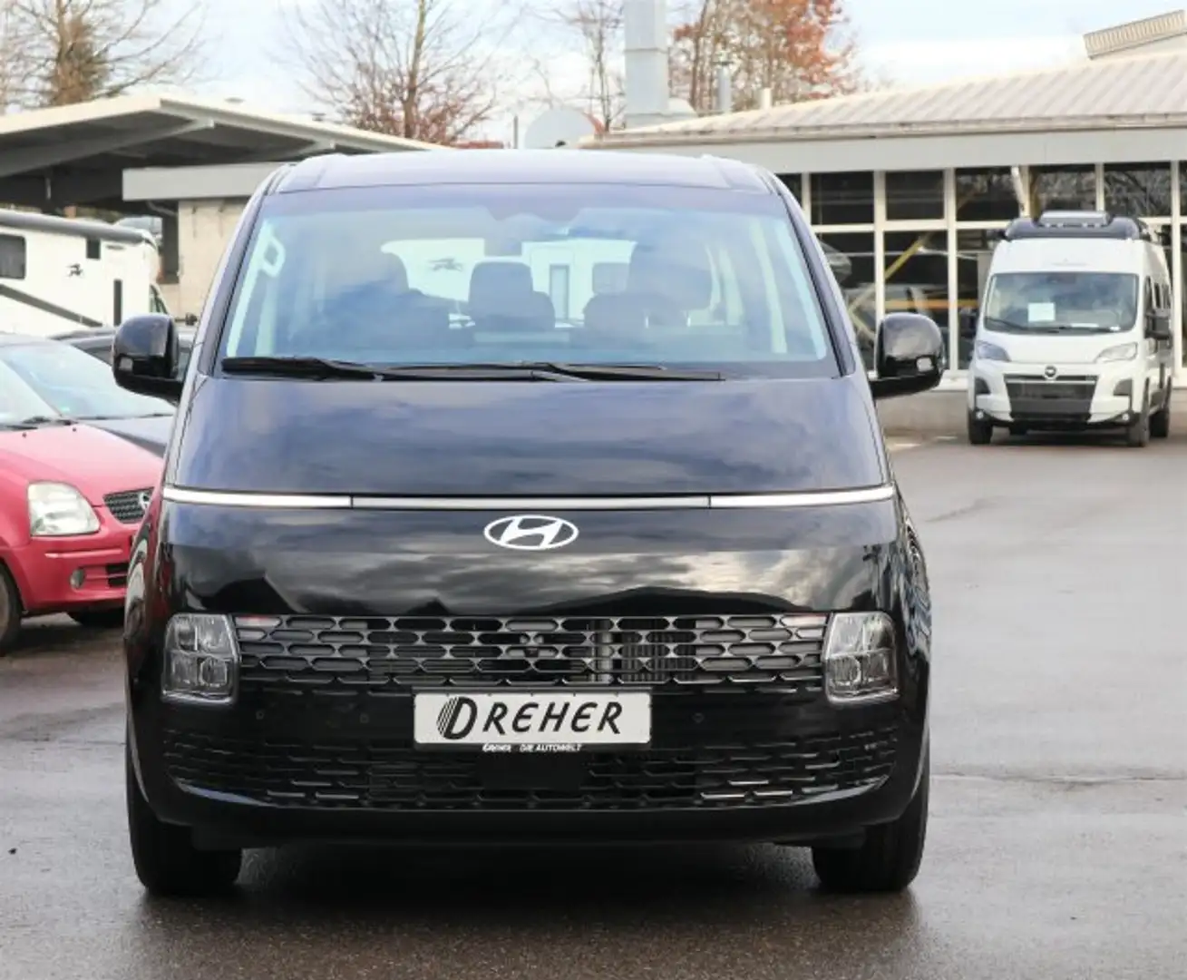 Hyundai STARIA Staria MY25 1.6 T-GDI 6-AT Trend 2WD 9-Sitze LED Schwarz - 2