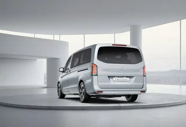 Mercedes-Benz Vito 116 CDI Kombi 4x4 PRO Lang 8 Sitze AHK 2,5t Ansicht 16