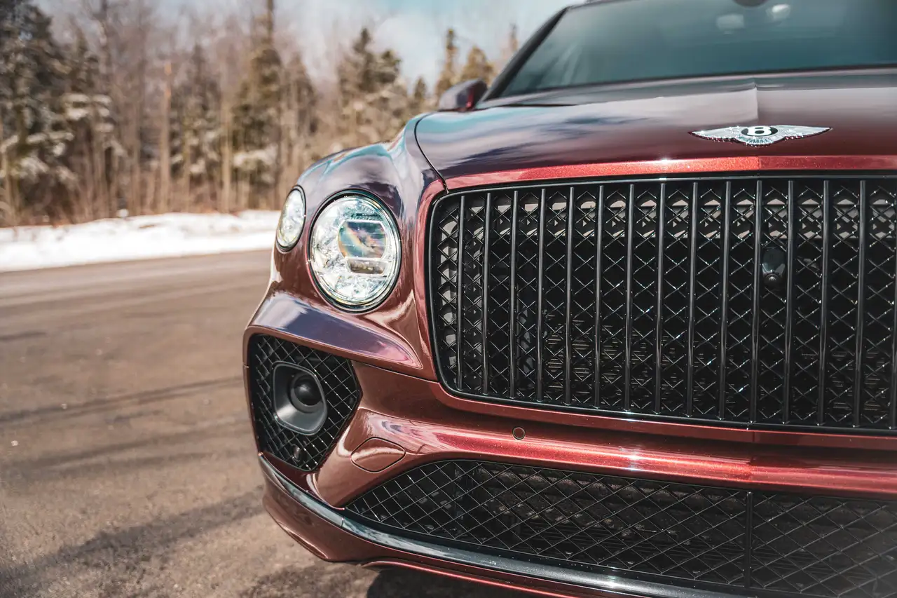 Bentley Bentayga снимка Bentley Bentayga