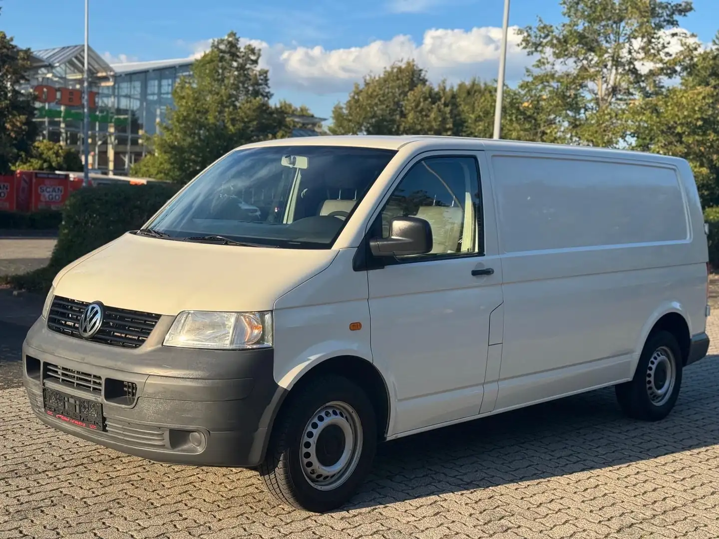 Volkswagen T5 Transporter T5 1.9TDI Transporter.Kasten.Lang.TÜV NEU .AHK Weiß - 1