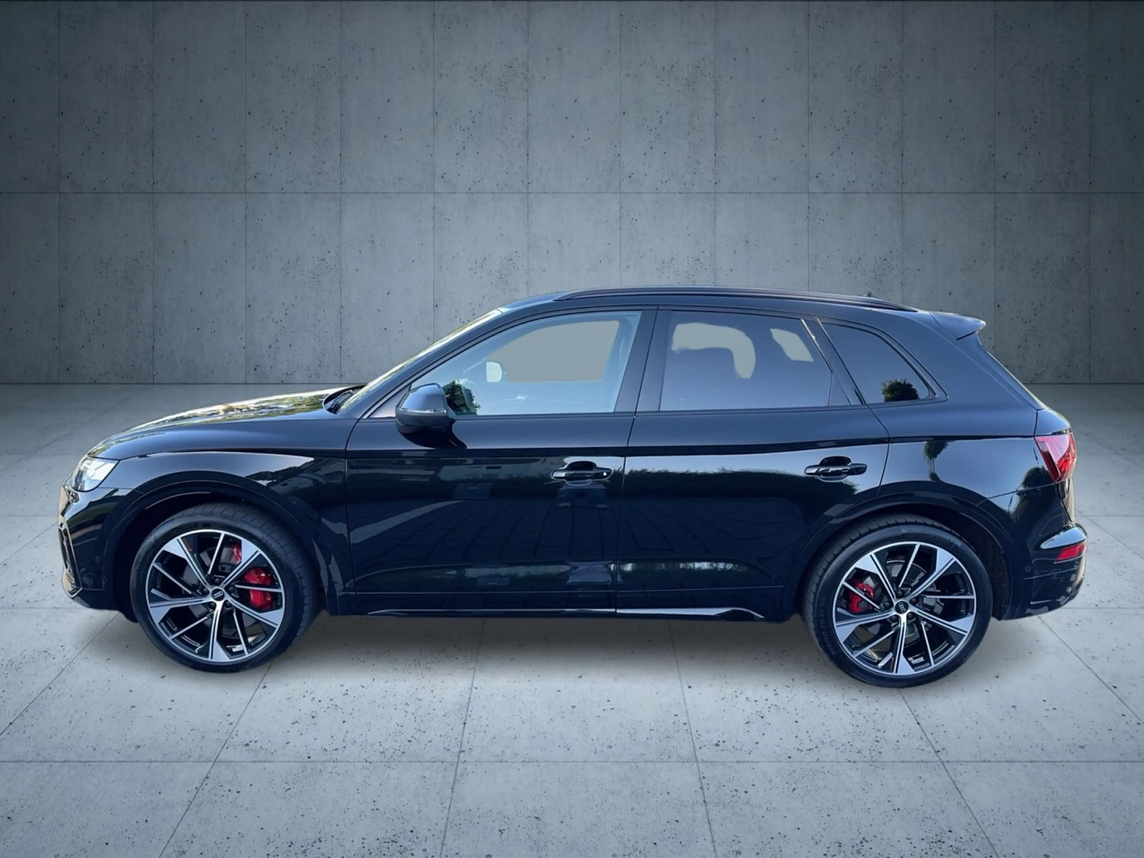 Audi SQ5 TDI StHz/AHK/Luft/B&O/Matrix/360/carbon/21"/ — photo 2
