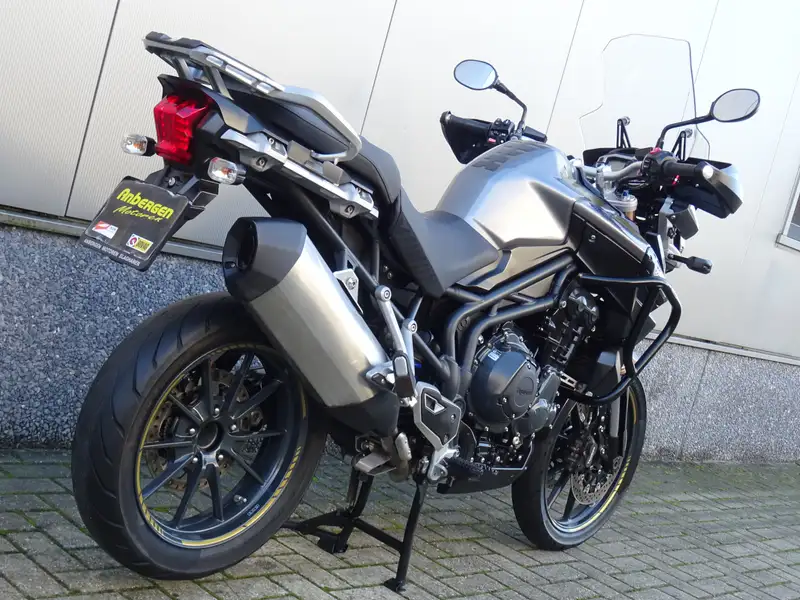 Triumph Tiger 1200 - foto 3