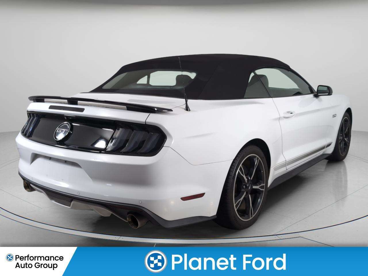 2016 Ford Mustang GT Premium California special 401A Nav Adpt cruise — снимка 1