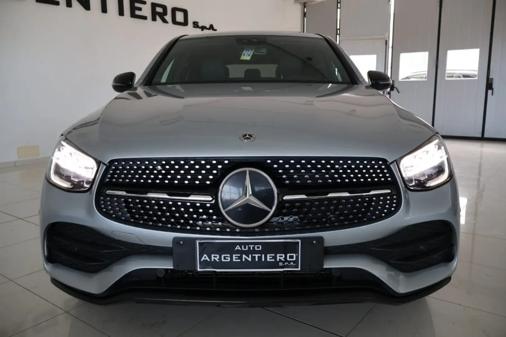 Mercedes-Benz GLC 300 de 4Matic Plug-in hybrid Coupé Premium AMG TETTO Argento - 2