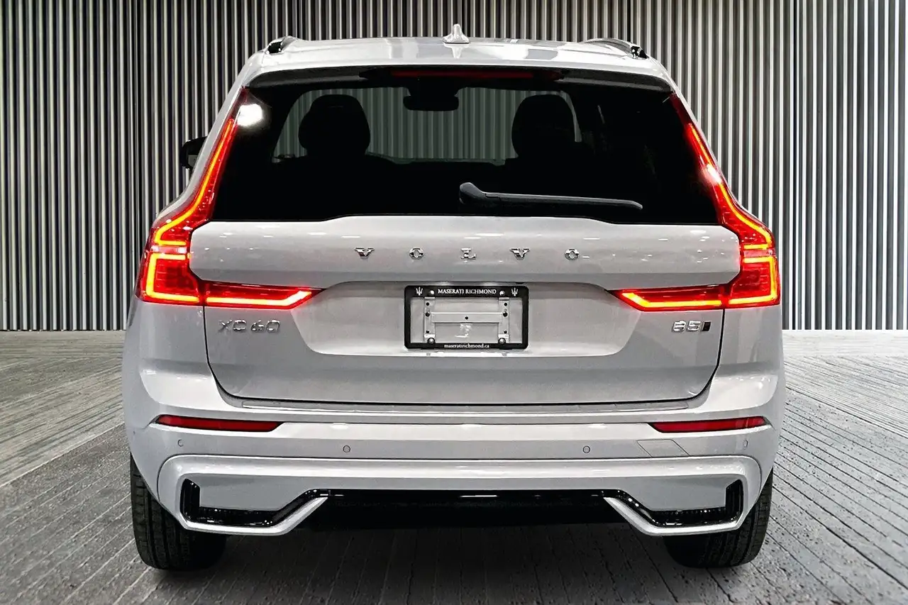 Volvo XC60 снимка Volvo XC60
