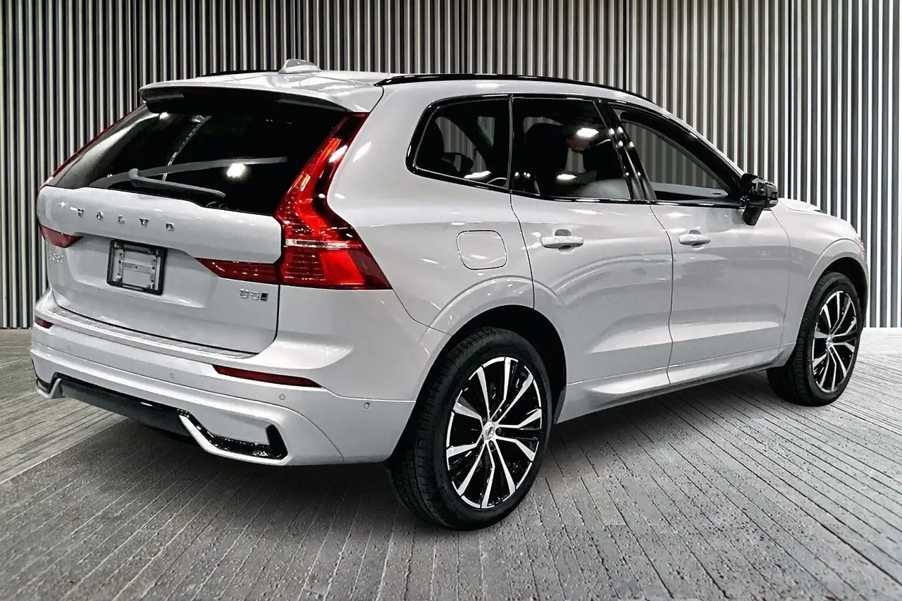 Volvo XC60 снимка Volvo XC60