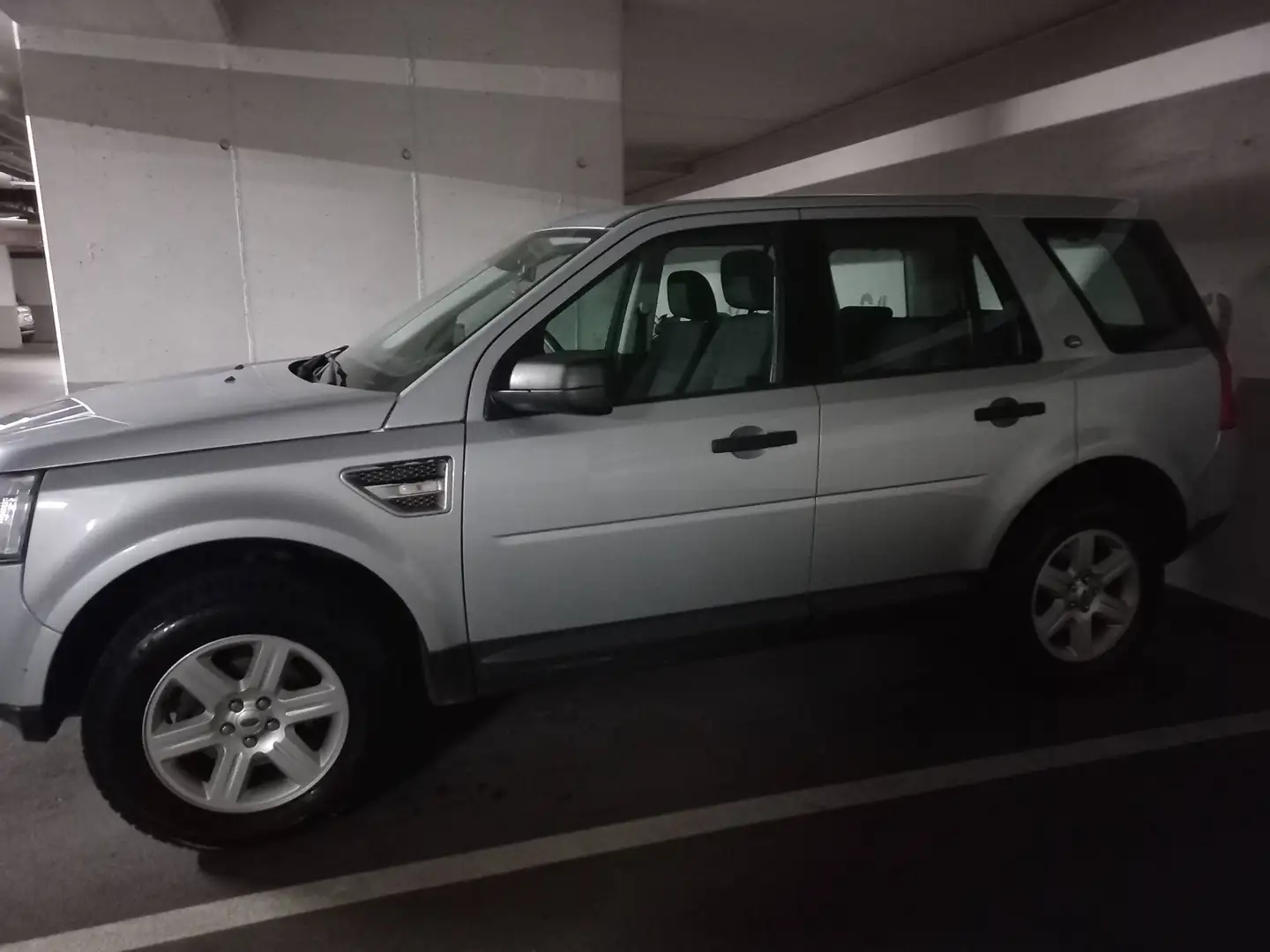 Land Rover Freelander Freelander 2,2 Td4 S Aut. S Grau - 1