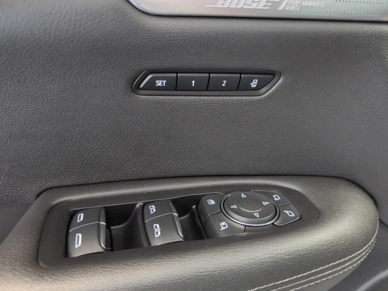 Cadillac XT6 снимка Cadillac XT6