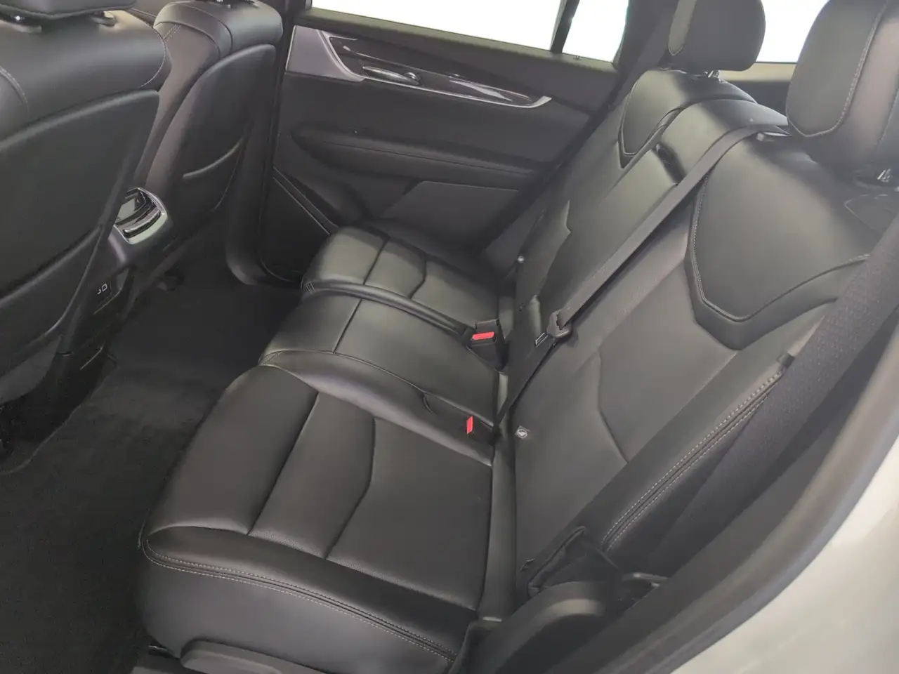 Cadillac XT6 снимка Cadillac XT6