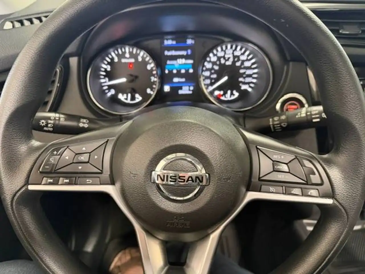 Nissan Rogue fotografie Nissan Rogue