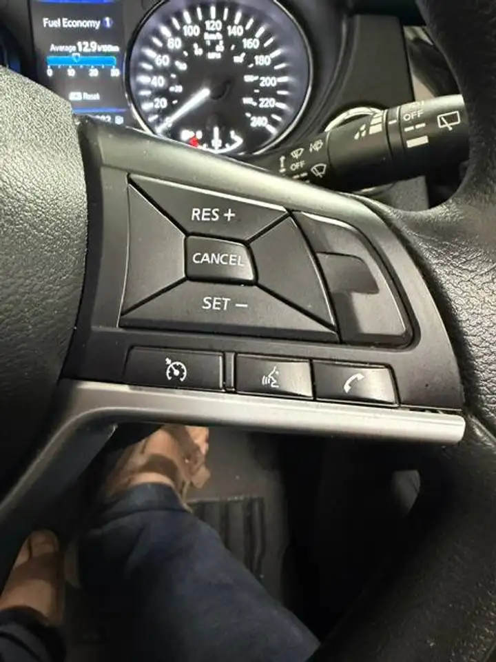 Nissan Rogue fotografie Nissan Rogue