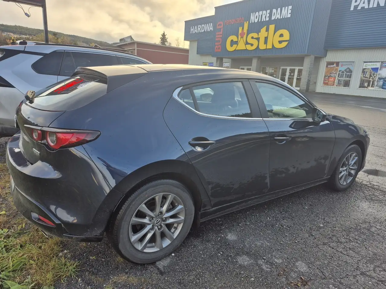 Mazda 3 fotografie Mazda 3