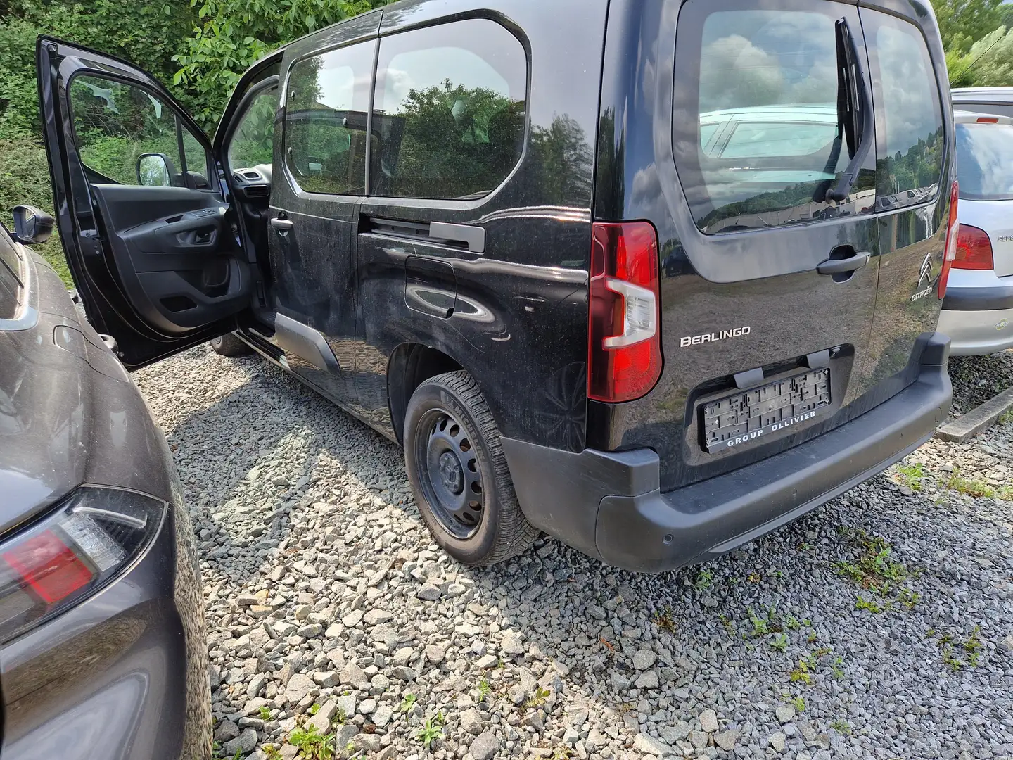 Citroen Berlingo 1.5 BlueHDi XL Heavy Control S/S (EU6.2) auto Negro - 2