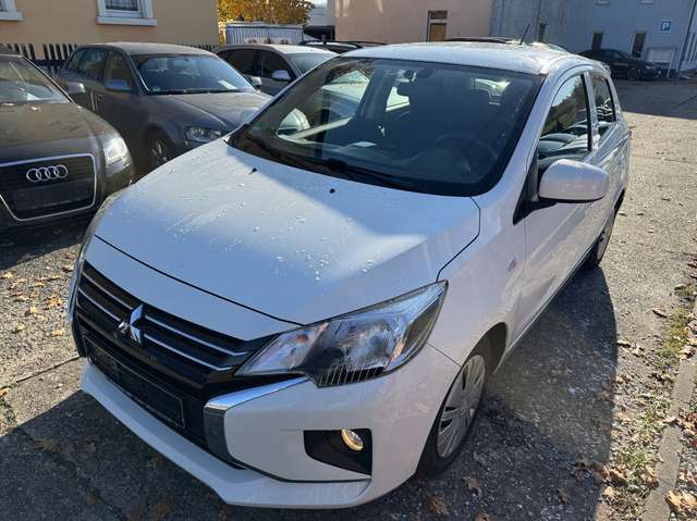 Imagine Mitsubishi Space Star Select